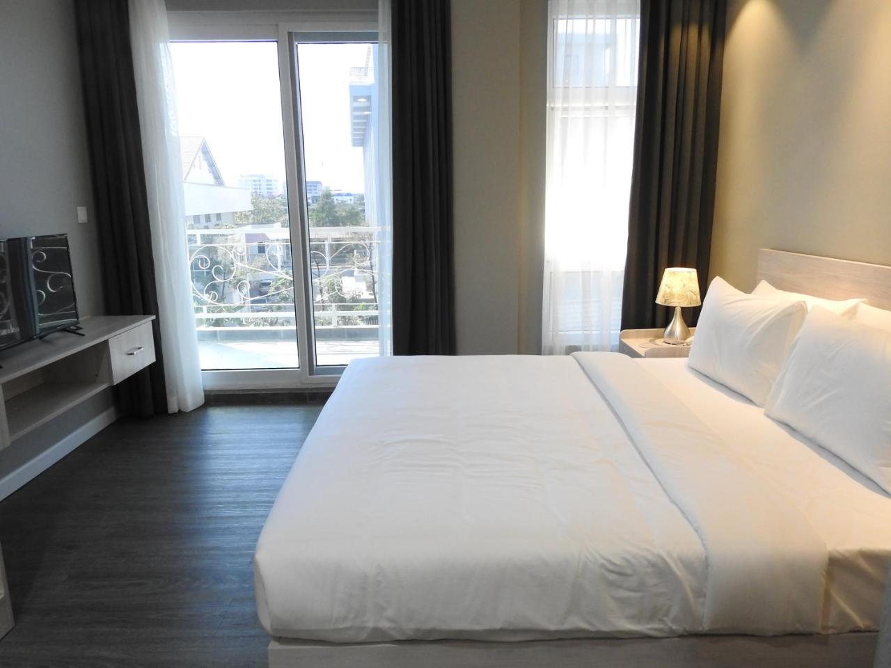 Hotel Cambodian Country Club Phnom-Penh