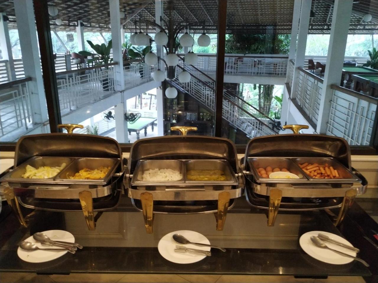 Cambodian Country Club Hotel 4*